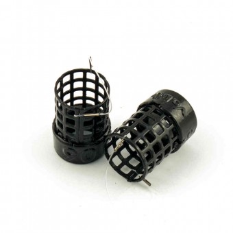 Кормушка IVVA "Дюза клетка" 90 гр (10шт. в упак.)