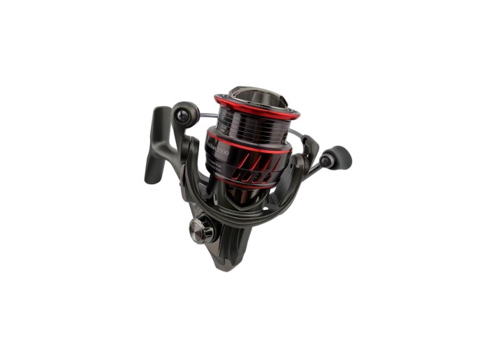 Катушка безынерционная EastShark Obsidian 1500