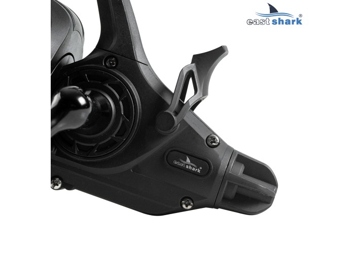 Катушка EastShark Expert 7000 с байтраннером 8+1BB 5.2/1