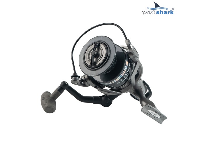 Катушка EastShark Light PRO 6000 5,5:1 с байтраннером