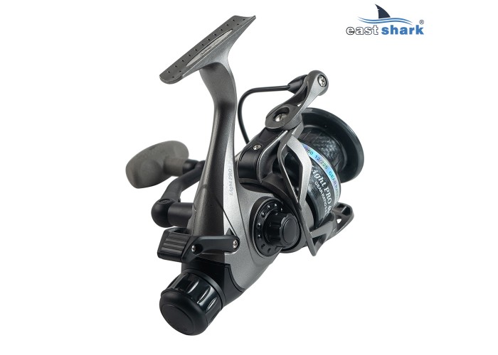 Катушка EastShark Light PRO 4000 5,5:1 с байтраннером