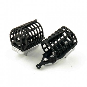 Кормушка IVVA "Вампир пластик" 90 гр (10шт. в упак.)